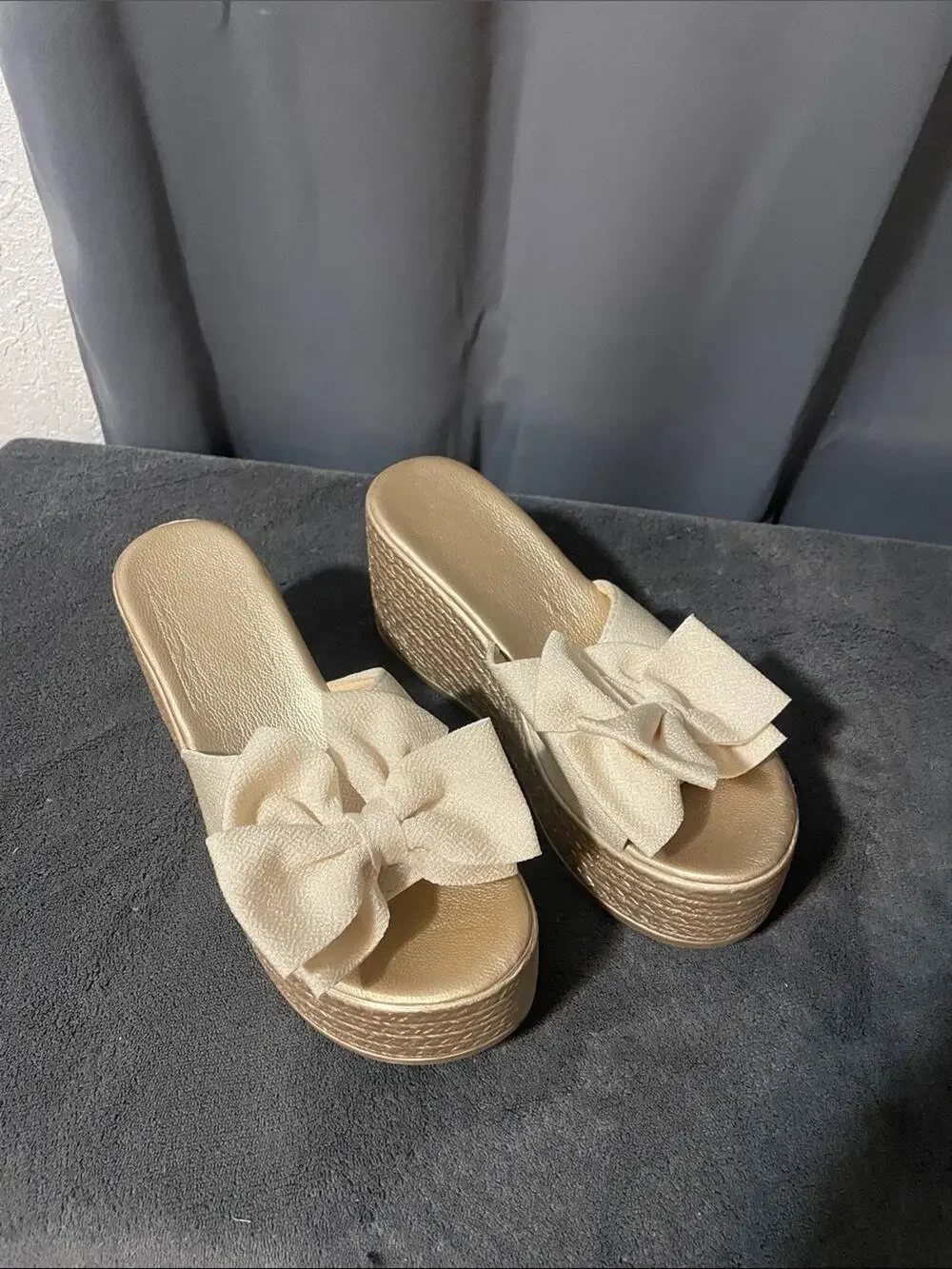 Women's Cream Platform Slide Sandals with Decorative Bow
